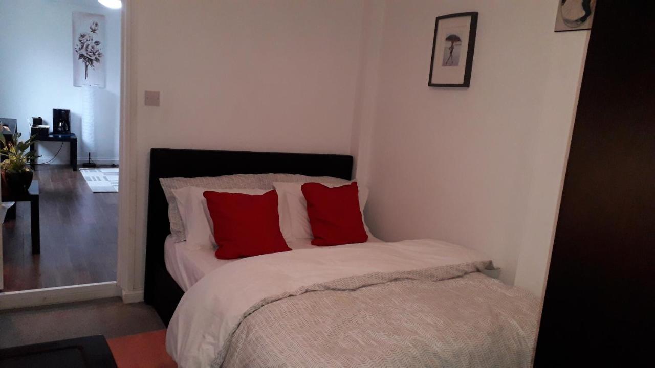 Cosy London Holiday Home Luaran gambar